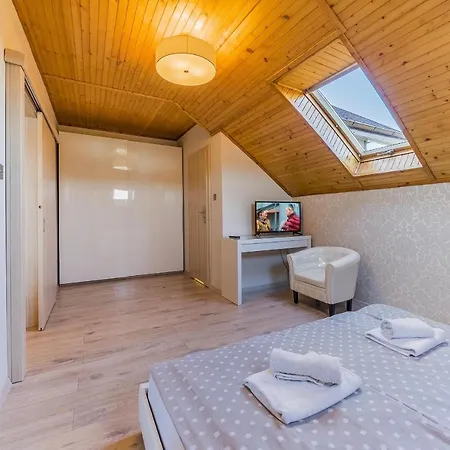 Privatunterkunft Groszek *