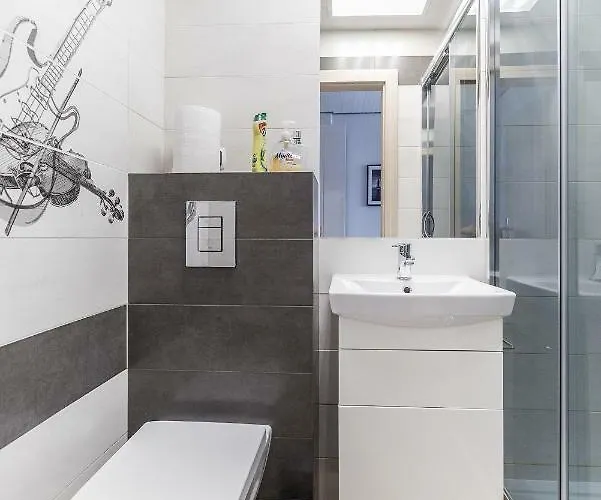 民宿 Groszek 亚斯塔尔尼亚